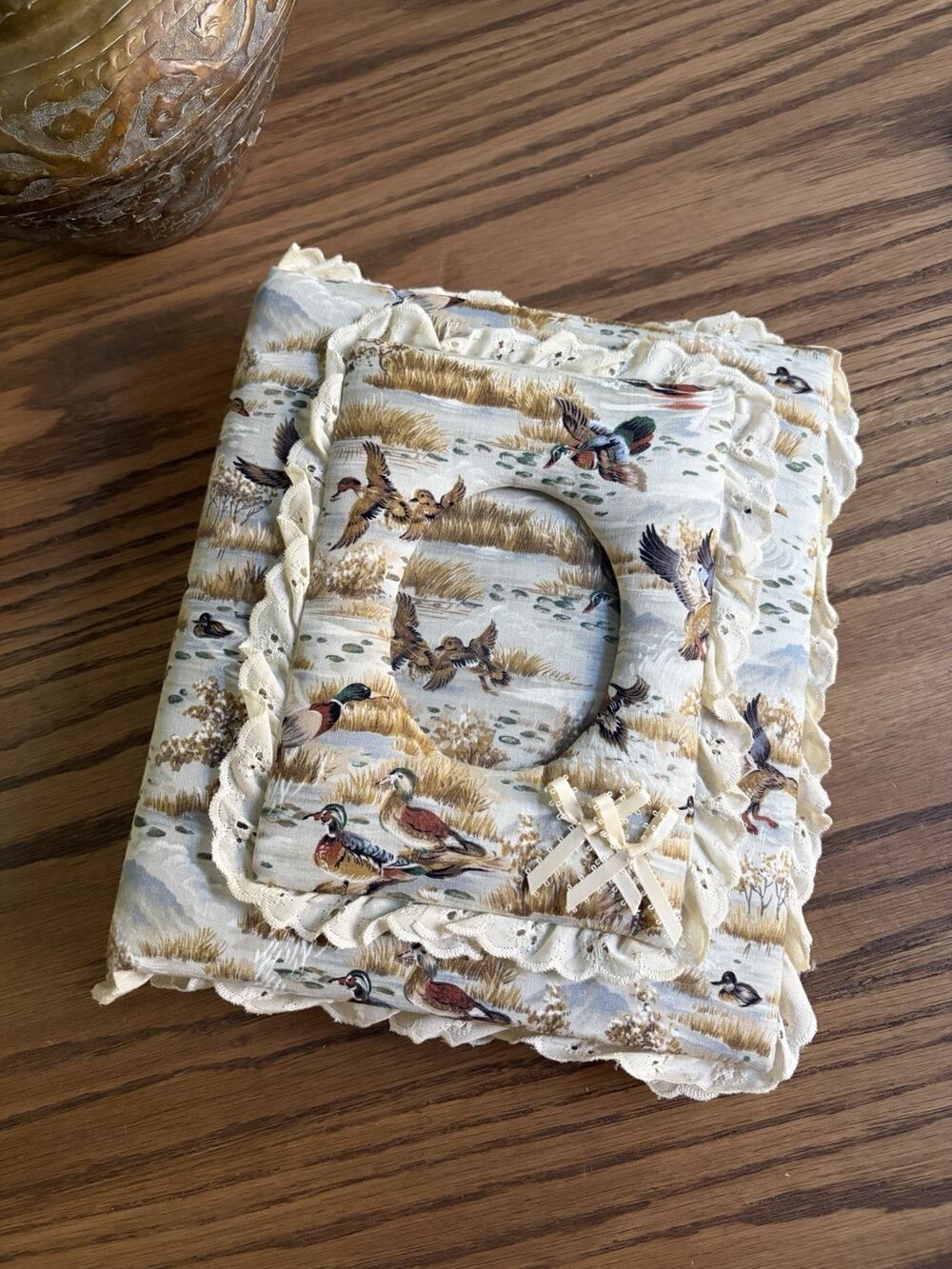Vintage 1980s Handmade Fabric Photo Album Ducks With Lace Trim 100 Photo Binder